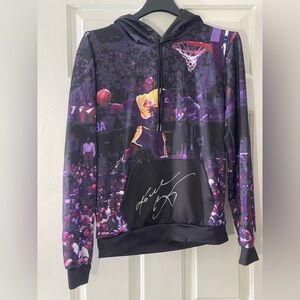 Kobe Black Mamba Hoodie ! Like new condition! Size M